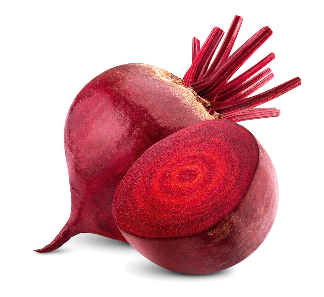 Eine ganze Rote Bete mit dunkelroter Schale und blättrigem Stiel wird neben einer halbierten Bete gezeigt, die ihr leuchtend rotes Inneres mit konzentrischen Ringen zeigt.