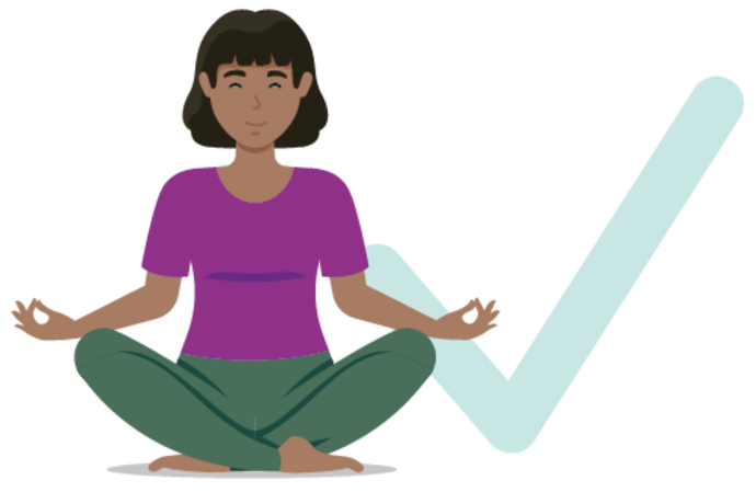 Illustration einer Frau mit kurzen dunklen Haaren, die im Schneidersitz in Meditationshaltung sitzt, die Augen geschlossen hat, ein lila Hemd und eine grüne Hose trägt und im Hintergrund ein großes hellblaues Häkchen hat.